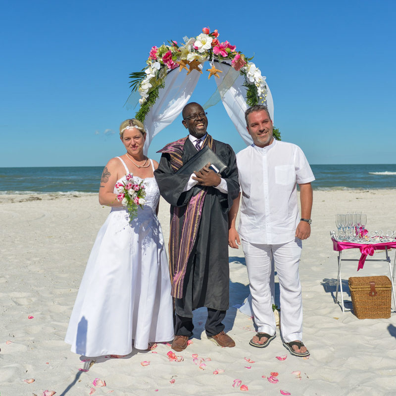 Officiant service Clearwater Beach for Sandra and Holger’s vow renewal.